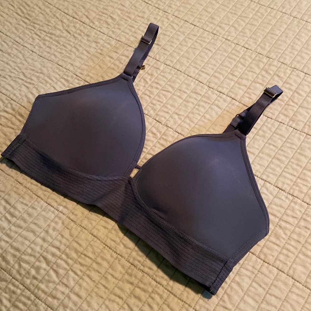 Lively bra, t-shirt type, 36C